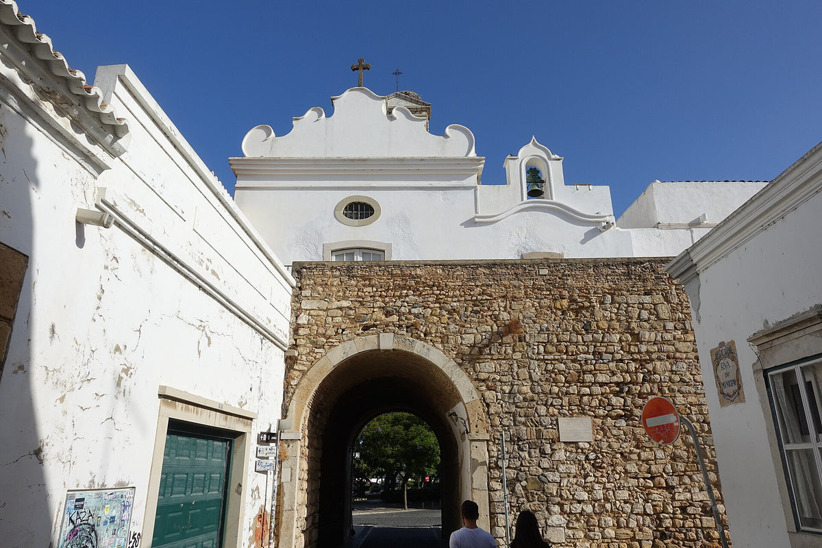 Arco da Vila in Faro